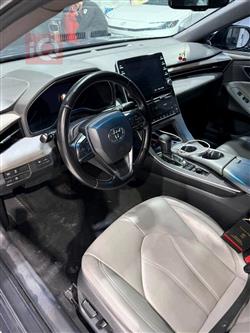 تويوتا أفالون